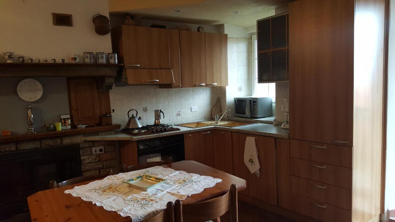 Casa Bizza Appartement Vercana Buitenkant foto